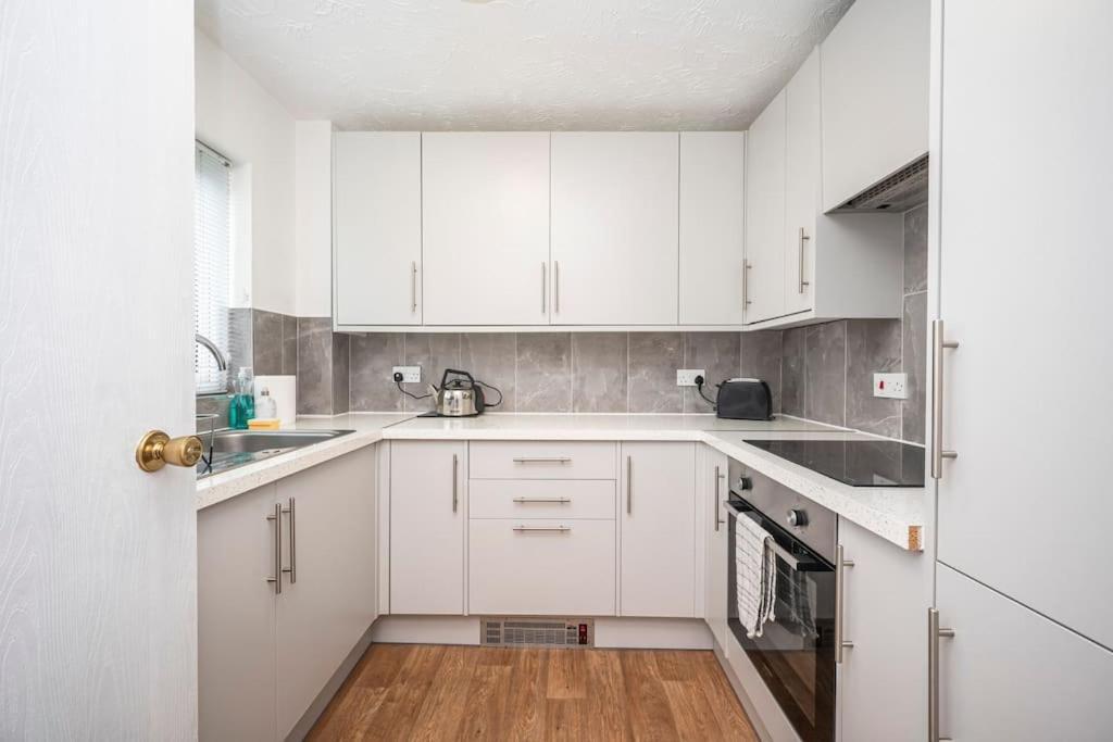 Cosy 2 Bedroom Flat Close To Tower Bridge With Free Parking Appartamento