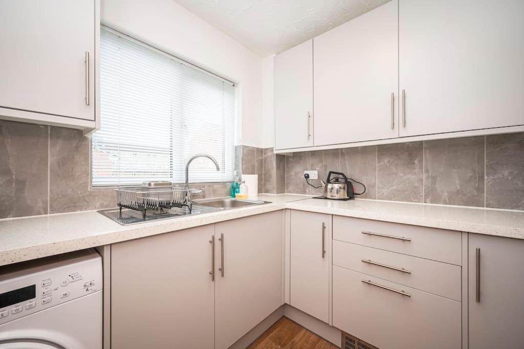 Appartamento Cosy 2 Bedroom Flat Close To Tower Bridge With Free Parking *
