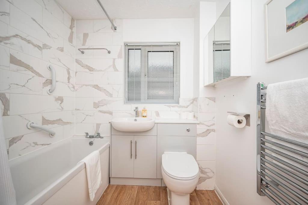 Appartamento Cosy 2 Bedroom Flat Close To Tower Bridge With Free Parking *